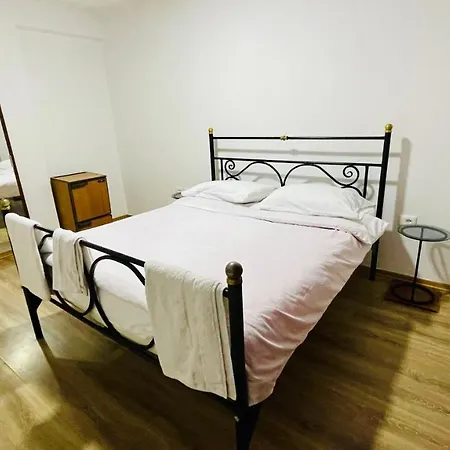 Ξενοδοχείο Drinos Τίρανα