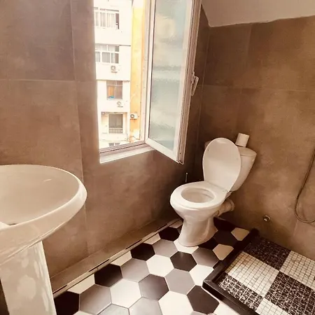 Drinos 酒店 地拉那