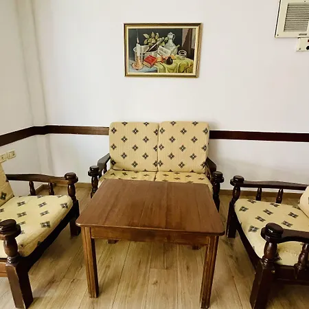 Drinos Tirana
